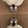 Sapatos femininos Chuyuji estilo coreano de uma tira, bico redondo, baixos, modelo novo 2026, sola macia, confortáveis para os pés, adequados para balé e para o dia a dia.