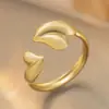Anillo de Acero Inoxidable de Forma Ancha Chapado en Oro Transfronterizo Personalidad de Nicho Simple Acero de Titanio Anillo Abierto de Gama Alta No se Desvanece