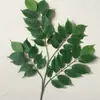 Hojas de árbol artificiales: hojas de arce rojo, hojas de arce japonés, hojas de ginkgo, hojas de plátano de sombra, hojas de sicómoro, hojas de arce de cinco puntas, ramas de aliso, hojas de plástico artificial