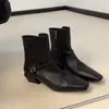 Botas de Cano Curto Chuyuji Fashionáveis de Nicho Retrô com Salto Grosso e Bico Quadrado para Mulheres, Confortáveis para o Trabalho, Botas de Moda que Não Cansam os Pés