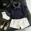Camiseta de Tricô de Verão com Manga Curta e Recortes para Crianças, Estilo Old Money, Top Estiloso, Fresca e Respirável, para Meninos e Meninas