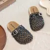 Sandalias de Malla Tejida Hueca con Punta Cerrada para Niñas 2026 Moda de Verano para Exteriores Nuevas Sandalias de Suela Gruesa de Gama Alta