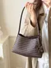Bolso de mano tejido de alta gama transfronterizo, nuevo popular versátil para madre e hija de principios de otoño 2026, bolso de hombro