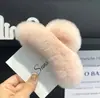 Clip para el pelo de pelo de conejo real nuevo de Corea del Sur Clip para el pelo retro extragrande para mujer Clip de tiburón Sensación de alta calidad Clip de agarre de felpa para la parte trasera de la cabeza