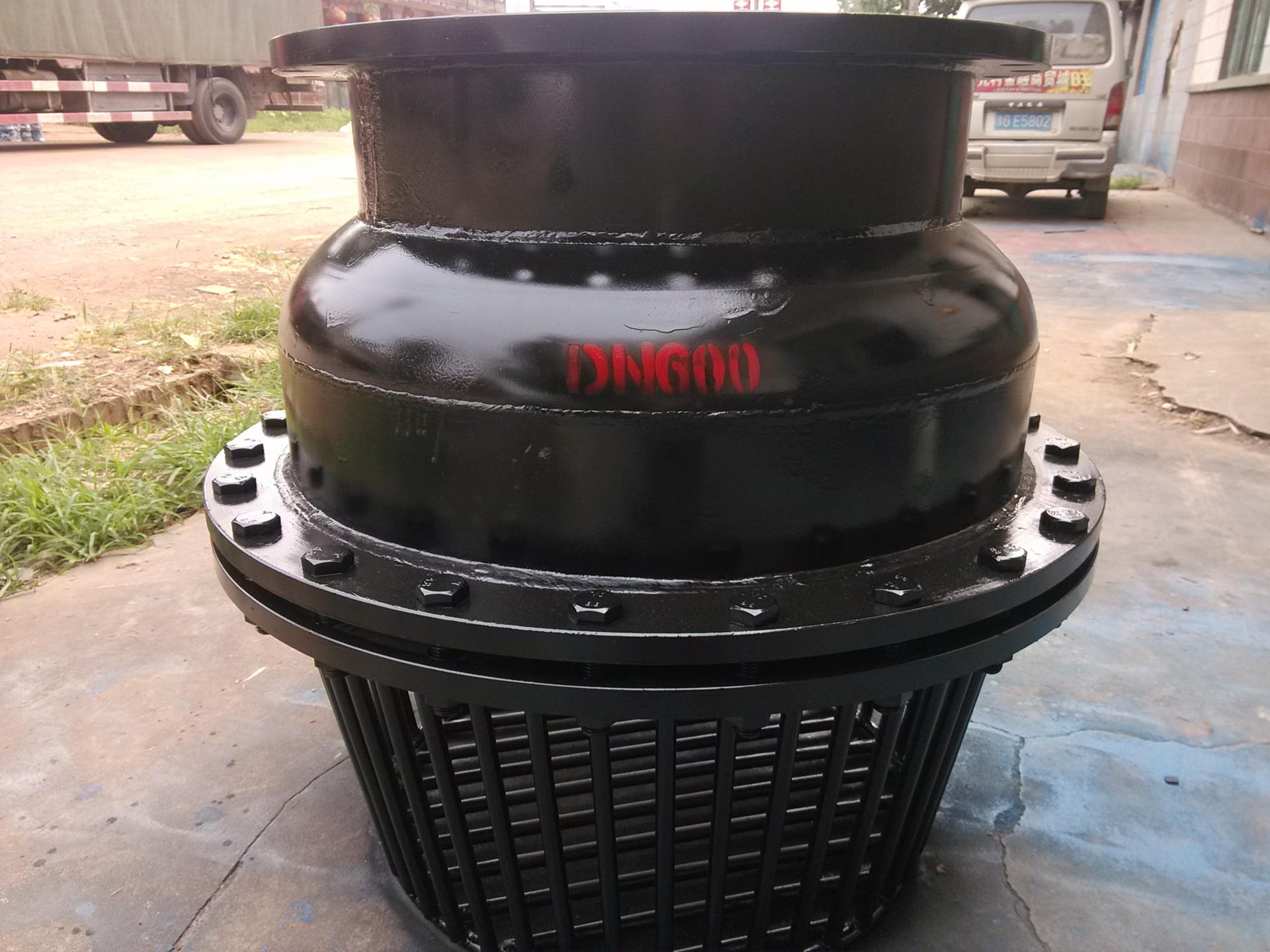 DN600底阀2