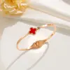Pulseras de Acero de Titanio Serie No Descolorante para Mujer, Diseño de Broche de Moda, Joyería Popular de Celebridades de Internet, Joyería Exquisita Incrustada con Diamantes al por Mayor Transfronteriza
