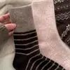 Meias Marrons e Rosas para Mulheres, Meias de Cano Médio para Outono e Inverno, Quentes e Confortáveis, Listradas, Versáteis, Padrão Argyle (Losango), Estilo Coreano, Meias Largas Tendência Estilo Ins