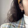 Aretes de círculo grande de doble capa moda moderna para mujer aretes retorcidos estilo retro de Hong Kong personalidad simple aretes estilo frío 2021