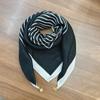 Bufanda Versátil Elegante Estilo Occidental Patrón Espiga Bufanda de Seda Estilo Coreano Bola Dorada Pequeña Hebilla Magnética Bufanda de Seda Protección del Cuello Bufanda Cálida para Otoño e Invierno