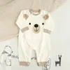 Roupas combinadas de bebê recém-nascido para meninos e meninas no atacado A puro algodão sem costura de inverno para usar por baixo primavera e outono pijama de manga comprida