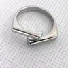 Nuevo anillo cruzado liso geométrico simple de estilo coreano, diseño de nicho con personalidad de moda, anillo ligero de lujo exquisito