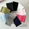 Meias largas brancas para mulheres em esquema de cores dopamina com listras de textura fina, comprimento até o meio da panturrilha, absorventes de suor e respiráveis, atacado de Zhuzji