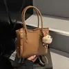 Bolso Bandolera de Gama Alta para Mujer, Nuevo Bolso de Hombro de Moda Versátil y Elegante 2026, Bolso Cubo Exquisito para Exteriores