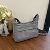 Bolso de hombro sencillo, ligero, moderno, informal, de tela de nailon, para mujer, bandolera combinable, impermeable, artístico, estilo coreano de verano.