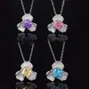 Joias Huabi novas de outono e inverno, diamante de alto carbono, corte flor de gelo, pétala de cobre, pingente de luxo leve, pedra principal feminina 8*8