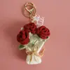 Dulce Colgante de Ramo Tejido a Mano, Elaborado Adorno de Ramo de Flores de Ganchillo de Hilo, Encanto Creativo de Bolso de Flores Hecho a Mano