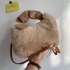 Bolso de Peluche para Niñas 2025 Otoño e Invierno Nuevo Estilo Bolso Cruzado Versátil Bolso de Nicho Estilo Chanel