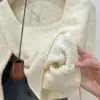 Suéter de Malha Macia com Gola Quadrada para Mulheres, Design com Clavícula Exposta, Top Pulôver Camada Interna Outono/Inverno 2025