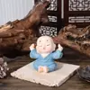 Monje Pequeño Caja Sorpresa Adorno Bendición Decoración de Coche Regalo Muñeco de Cabeza Vibratoria Montado en Coche Monje Lindo Creativo Ins