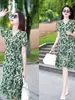 Vestido Floral Feminino Elegante, Novo Estilo Verão 2026 com Decote em V, Vestido Elegante e Emagrecedor Que Esconde a Barriga