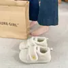 Sapatos femininos estilo Birkenstock com forro de fleece, novos sapatos femininos de inverno 2026, com sola grossa, antiderrapantes, quentes, botas de neve espessadas, sapatos peludos