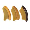 Tabla raspadora de cuerno de buey natural con mango de madera, mango de sándalo verde y sándalo morado, para masaje de cuerpo completo, limpieza de meridianos y relajación muscular de hombros, cuello y rostro.