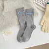 Meias Quentes de Lã Youjiaxiu Outono e Inverno Novas para Mulheres, Meias de Cano Médio com Punho Bolha Color-Blocking Estilo Japonês, Meias Arrastão Vazadas para Mulheres