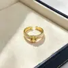 Artículo Popular de Xiaohongshu Anillo de Flor de Iris de Metal de Nácar Natural de Temperamento Suave Tamaño Abierto Ajustable Anillo para Dedo Índice Nicho para Mujeres