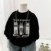 Camiseta infantil de algodão manga longa da moda, coleção primavera/outono 2026, design estiloso de gato para meninos, peça básica fashion para meninos, qualidade de exportação