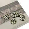 Botones Metálicos Irregulares de Dos Agujeros Estilo Retro Desgastado de 11 mm para Camisas Suéteres Cardigans de Hombre y Mujer Botones Pequeños