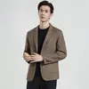 Nueva Chaqueta de Traje de Lana a Cuadros de Botonadura Simple de Dos Botones con Bolsillos de Parche para Hombre de Negocios Casual Primavera y Otoño