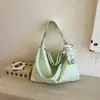 Transfronteiriço 2026 Nova Tendência de Outono Mochila Feminina Casual Versátil de Grande Capacidade Bolsa para o Dia a Dia Bolsa de Ombro Duplo Bolsa Transversal
