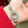 Venta al por mayor de fábrica pequeño rojo departamento jade de espuma de agua natural colgante plata s925 incrustado nuevo diseño chino de alta gama de lujo ligero