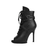 Pedido extranjero de Amazon otoño e invierno 2026 zapatos de baile con tacón integrado de personalidad, tacones de aguja con cordones, botas de corte bajo para mujer