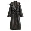 Invierno 2025 Nuevo Moda Callejera Europea y Americana Transfronteriza para Mujer Chaqueta Cortavientos de Imitación de Cuero Granulado W09 70036