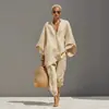 Moda Femenina Casual Europea y Americana Primavera/Verano 2026 Diseño de Estilo Perezoso Mangas Murciélago Cuello en V Holgado Conjunto