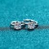 Nuevos Aretes Deyi de Plata Esterlina 925 para Mujer Aretes Simples de Cuatro Puntas Aretes de Moissanita de 50 Puntos Populares Mismo Estilo