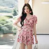 Traje de baño para pareja ins de una pieza con falda traje de baño conservador para mujer pantalones de playa para hombre bañador traje de pareja una generación de pelo