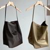Bolso de nailon minimalista de gran capacidad, combinable, estilo perezoso y artístico, bolso de compras portátil, bolso de hombro relajado de color oscuro.
