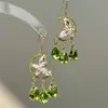 Primavera en las MontañasAretes de Flor Mariposa Dopamina para Fotografía de Viaje, Elegantes y que Mejoran la Atmósfera Aretes de Flor Mariposa
