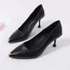 Tacones Altos de Aeromoza 2025 Nuevos Zapatos Profesionales de Trabajo de Tacón Medio para Mujer Tacón de Aguja Suela Suave Zapatos de Trabajo No Cansados