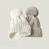 Gorro feminino de tricô para outono e inverno, com forro de fleece e padrão jacquard, adequado para atividades ao ar livre, versátil para o uso diário, casual e para o trajeto ao trabalho.