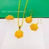 Suministro en vivo joyería chapada en oro pendientes colgantes de rosa anillo flores traje colgante para damas fabricantes venta al por mayor