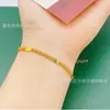 Pulsera plana para mujer 2024 nueva de fuente en vivo, chapada en oro, campanita de boutique, cadena para mujer, pulsera de joyería de moda