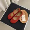 Novos Mocassins Quadrados Planos de Outono 2026, Sapatos Slip-On, Sapatilhas Mary Jane Retrô com Tira Única Femininas