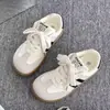 Sapatos masculinos simples e modernos estilo coreano, sapatos de casal de cano baixo, tênis brancos respiráveis de malha para o verão, sapatos casuais de skate