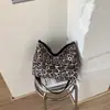Bolsa Tote Transversal de Ombro Grande Capacidade Estilo Hot Girl 2025 Personalizada com Rebites para Mulheres
