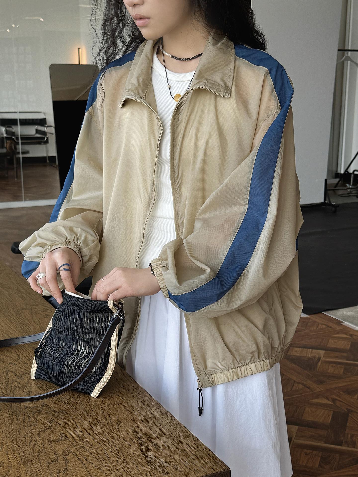 D18E9733-EEA4-456F-B804-D08EEE