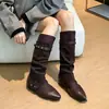 Botas de tacón alto apilado con tachuelas y punta fina negras para mujer, nuevo modelo otoño/invierno 2026, uso bidireccional desmontable, botas de montar ajustadas