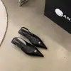 Zapatos de tacón alto con correa única Mary Jane de charol con punta cuadrada, diseño nuevo de nicho para primavera y otoño 2025 para mujer con tacones finos